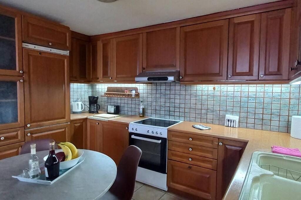 Astra Sea View Apartment, Sea Front Kokkini Hani Esterno foto