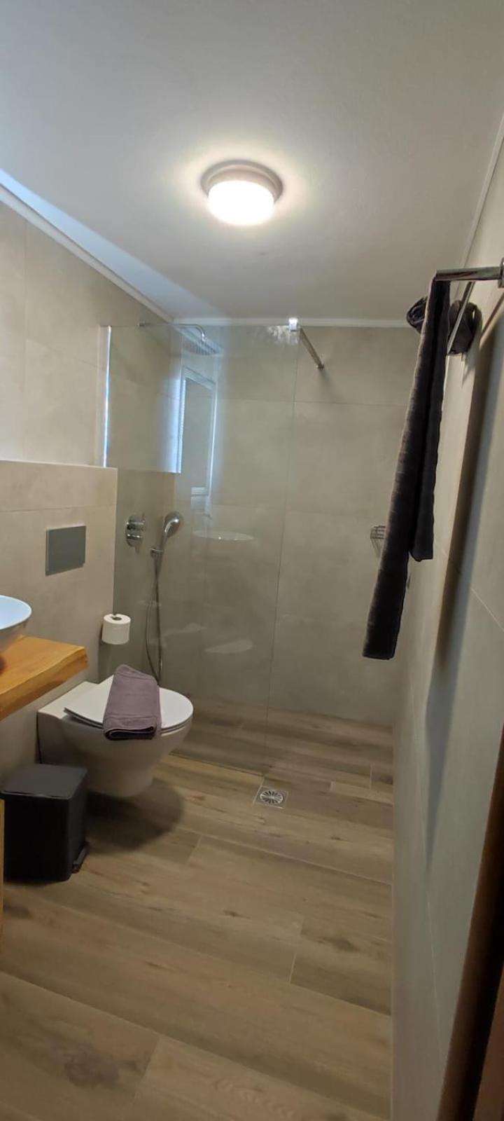 Astra Sea View Apartment, Sea Front Kokkini Hani Esterno foto