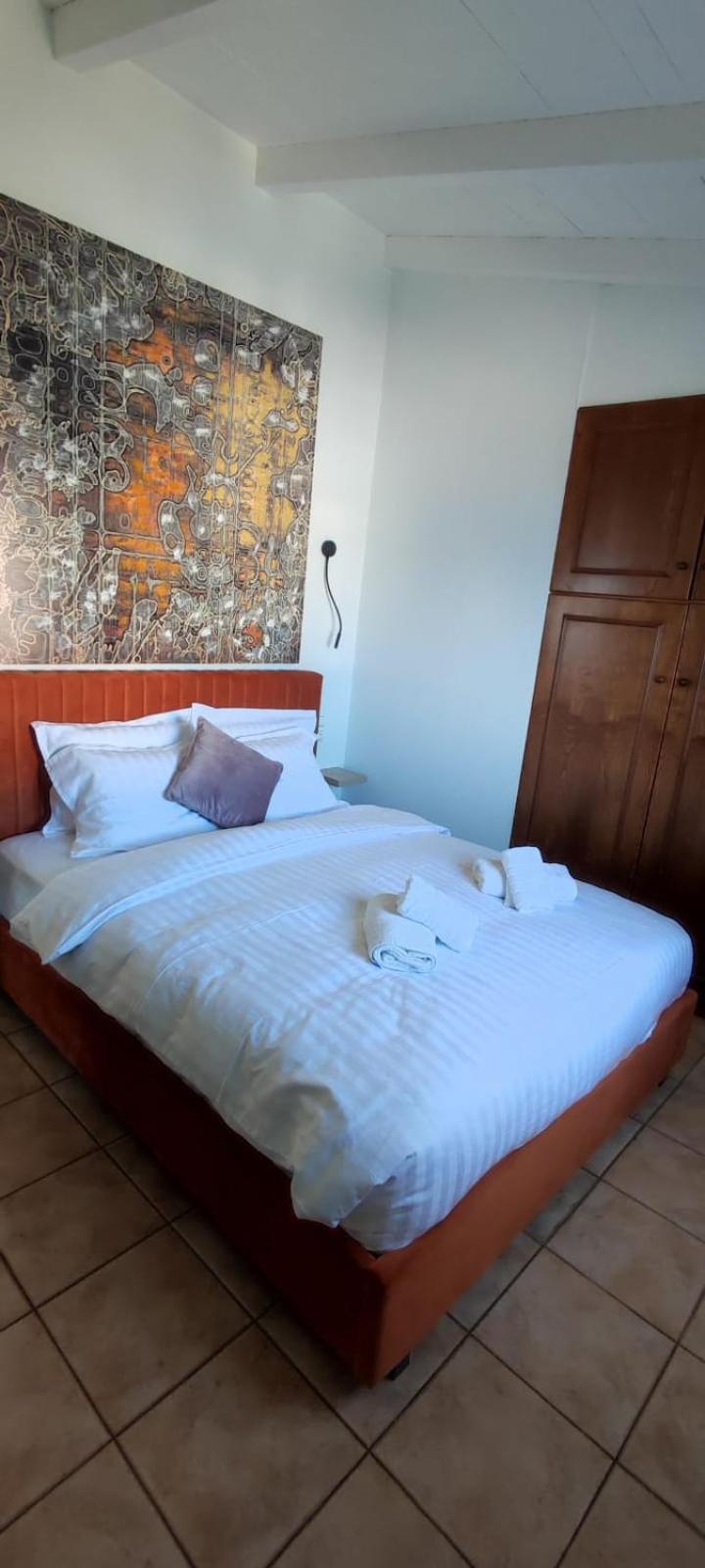 Astra Sea View Apartment, Sea Front Kokkini Hani Esterno foto
